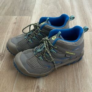 Merrell hiking boots gray and blue size kids 3.5